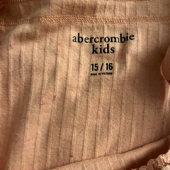 Abercrombie shirt - Picture 2 of 2